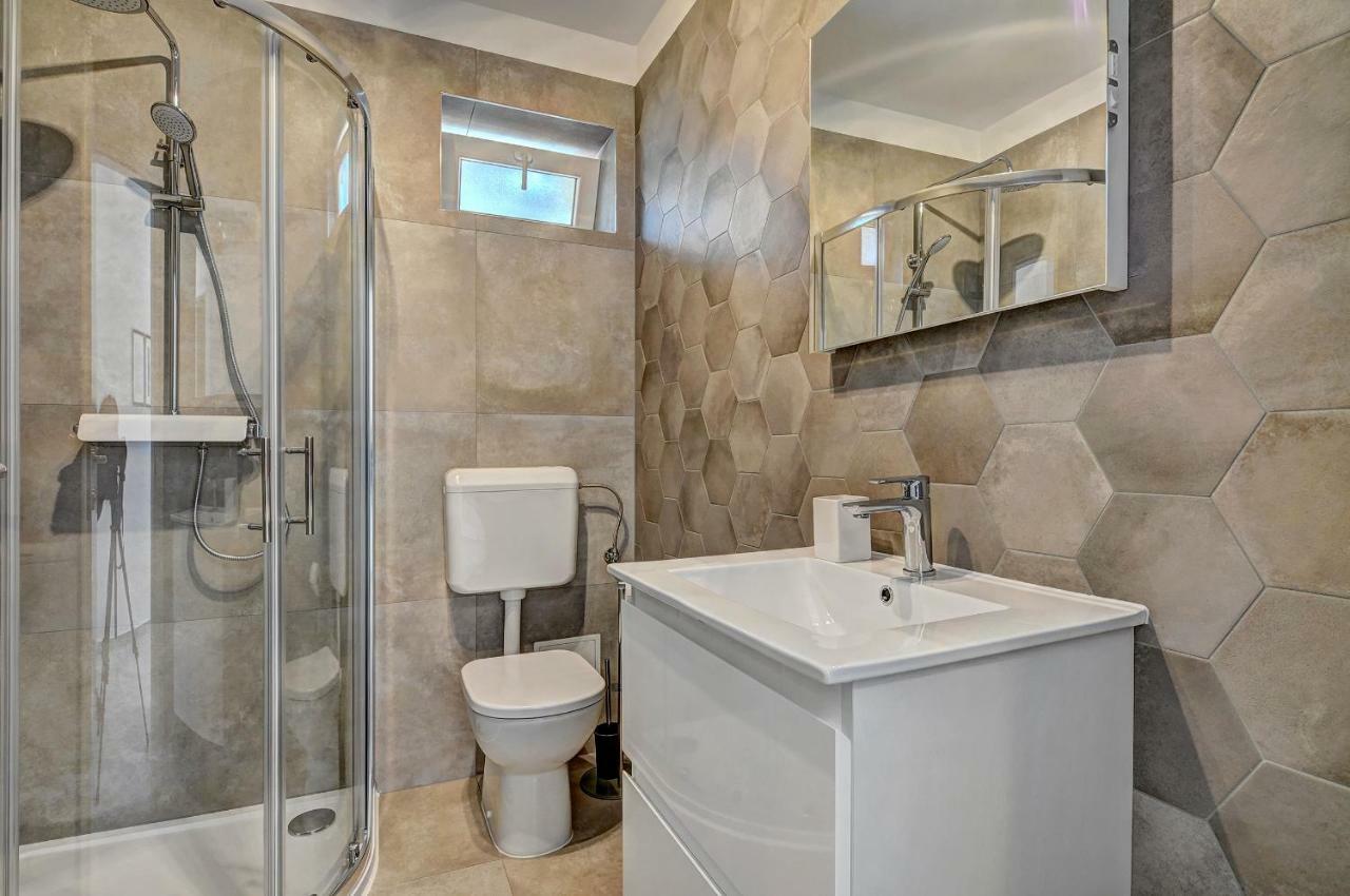 شقة Apartman M بولا المظهر الخارجي الصورة